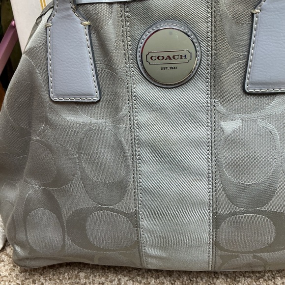Coach Silver and Gray Shoulder Bag - Picture 2 of 11